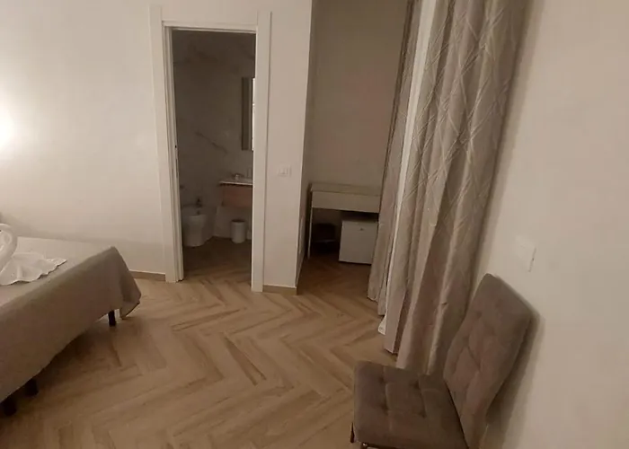 Soleil Bed & Breakfast 3*